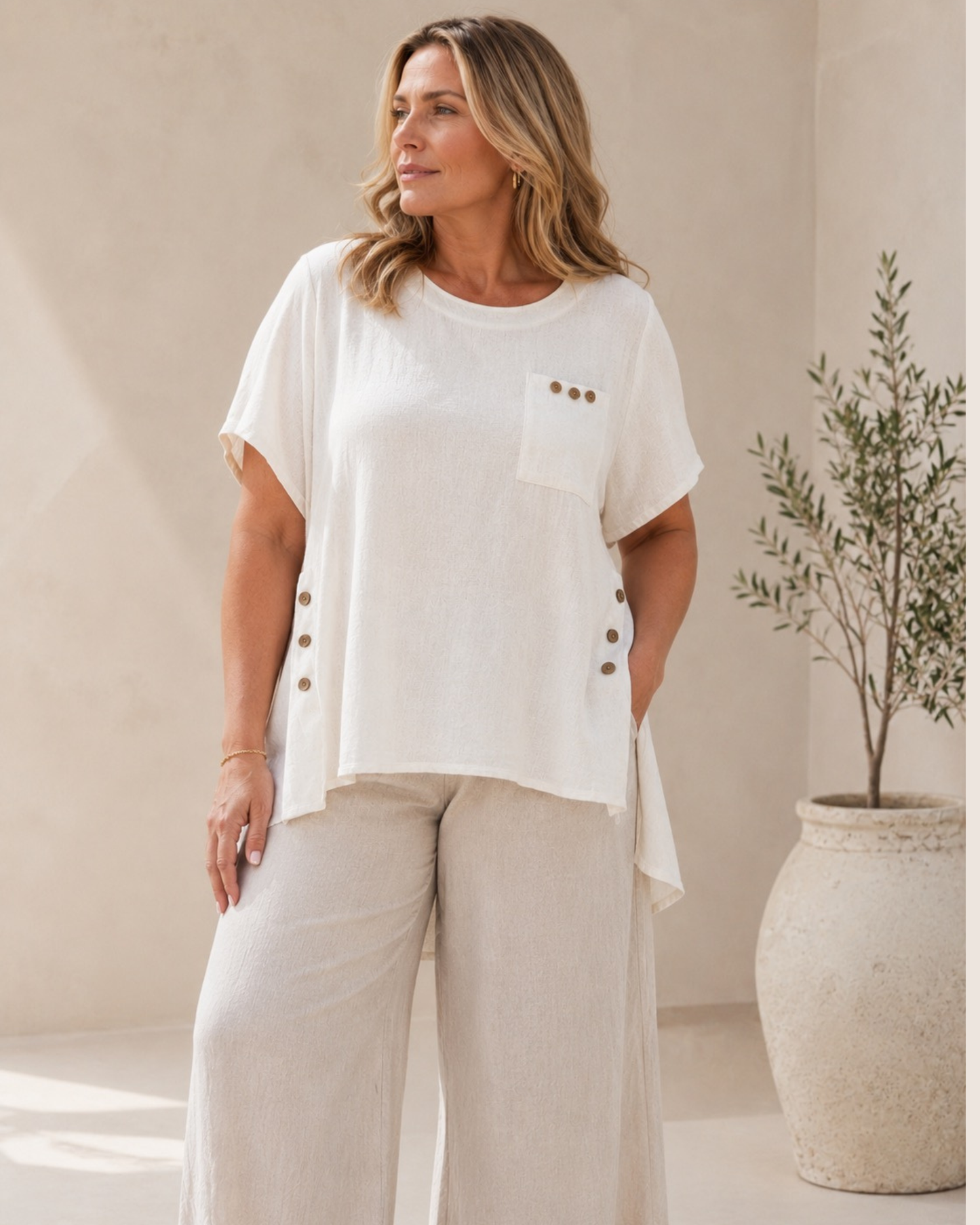 Button Detail Dip Hem Top - Cream